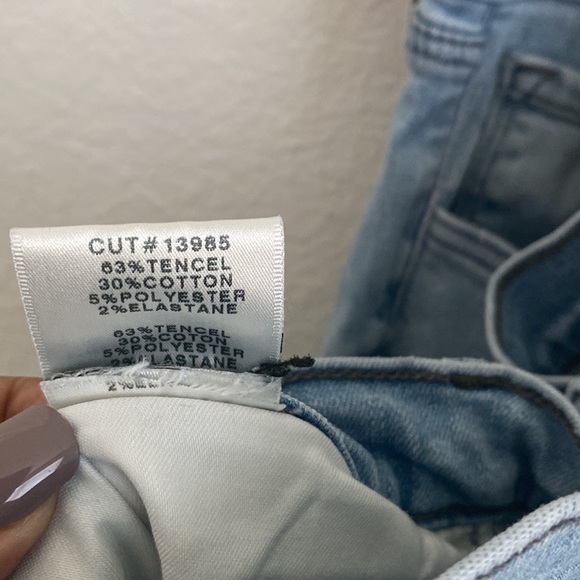 J Brand Mid Rise Skinny Distressed Women’s Jeans 32 - Picture 13 of 13